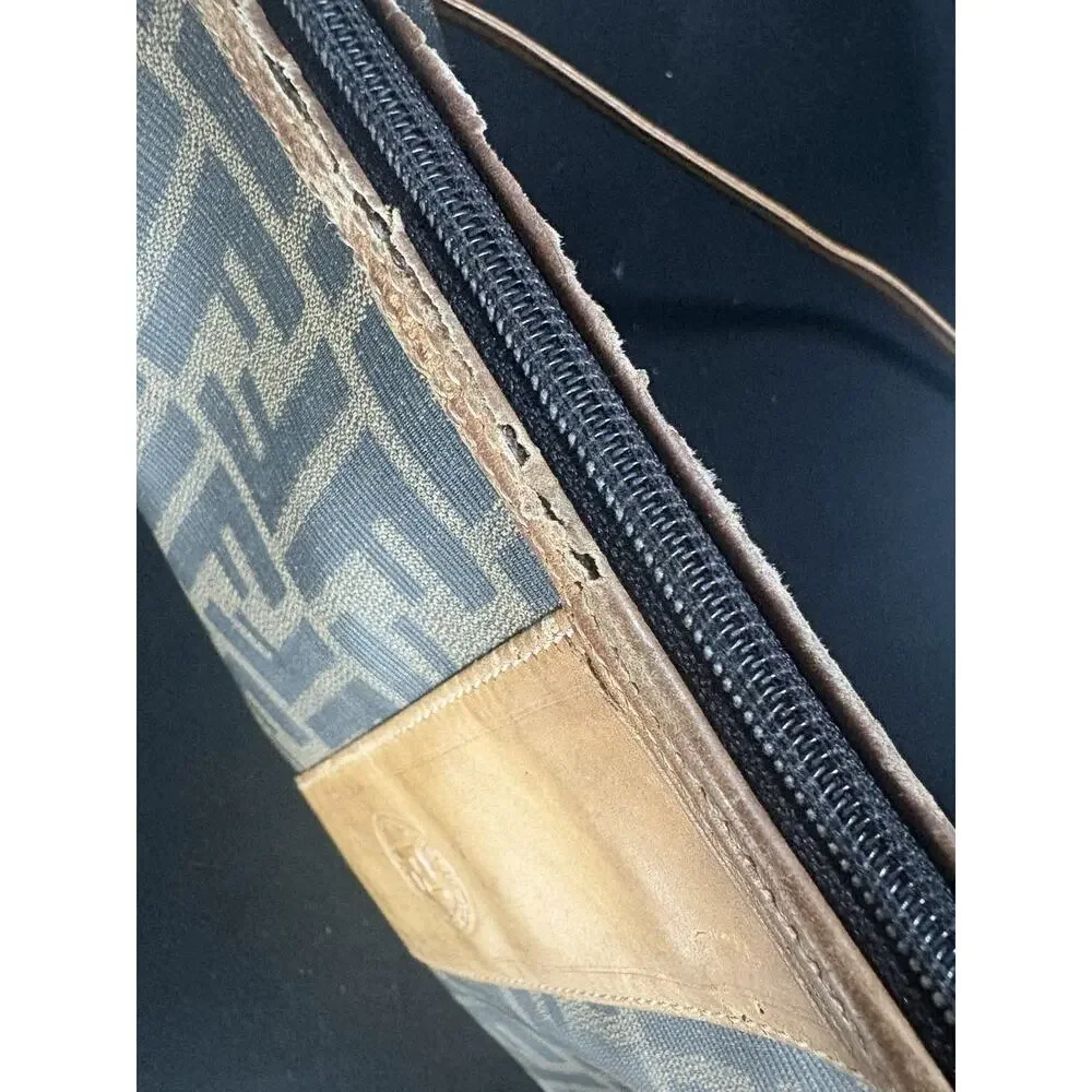 Fendi Vintage Zucca Brown Tobacco zip top Crossbody Purse Camera Bag - Picture 4 of 10